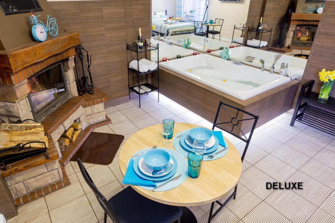 Apartamenty Centrum Z Wanna Dwuosobowa Piotrków Trybunalski Habitación foto